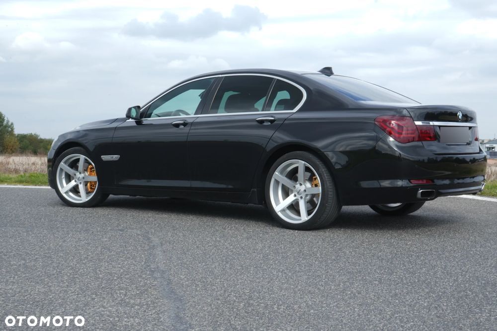 BMW Seria 7 740d xDrive - 1