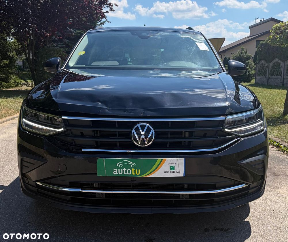 Volkswagen Tiguan - 5