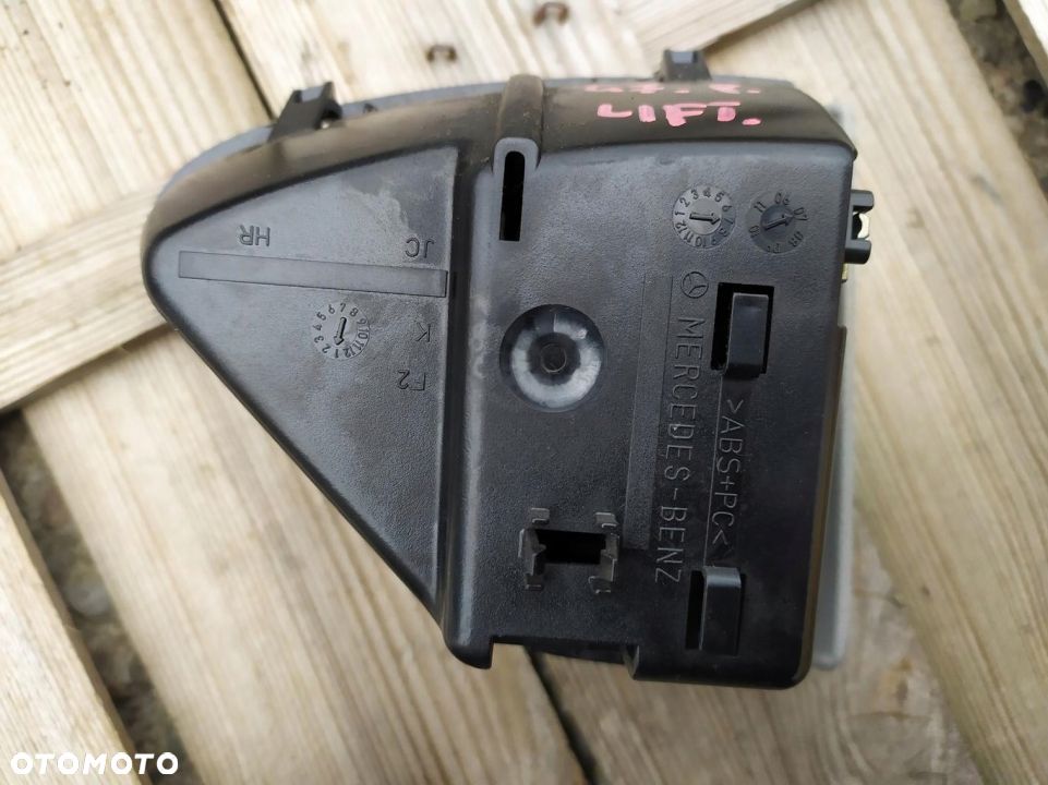 MERCEDES W211 POPIELNICZKA LEWA PRAWA SZARA W BOCZEK DRZWI - 8