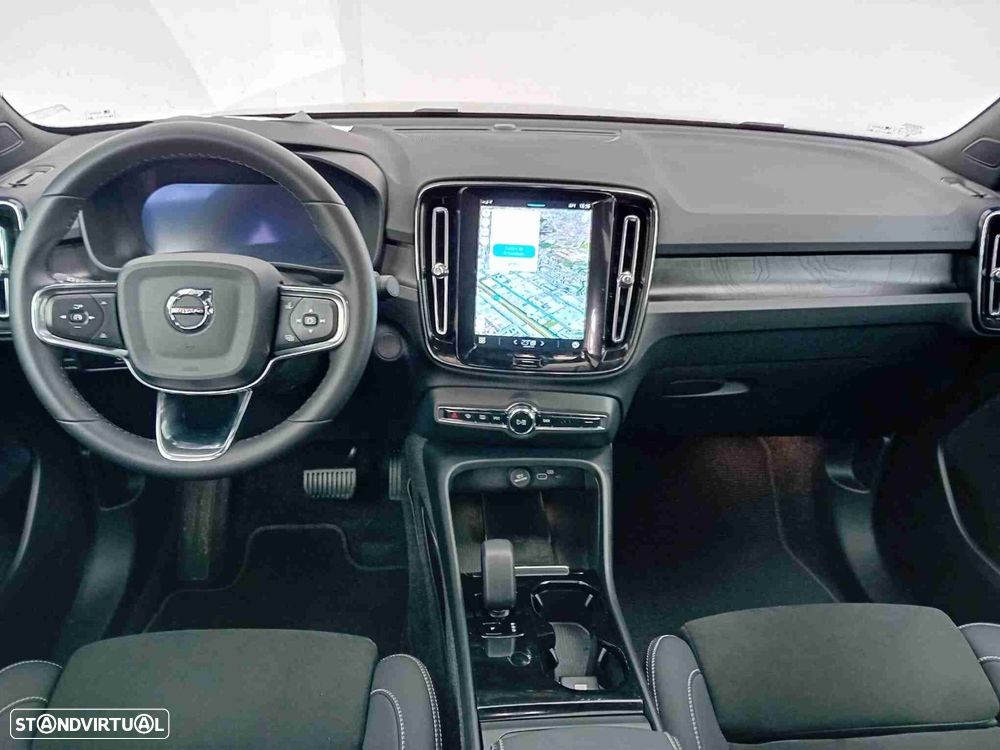 Volvo C40 Recharge Plus - 6
