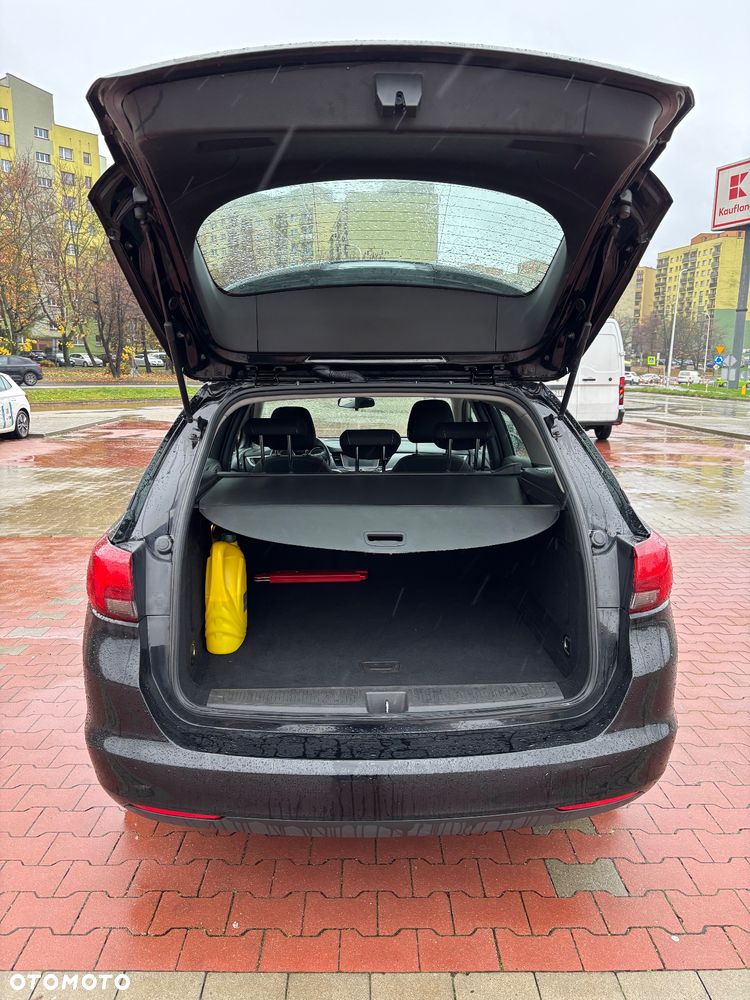 Opel Astra 1.6 CDTI Sport - 9