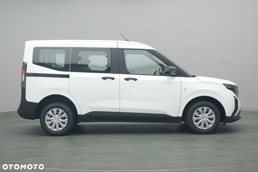 Ford Transit Courier - 6