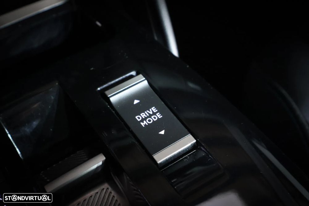 Citroën C4 PureTech 130 Stop&Start EAT8 FEEL PACK - 21