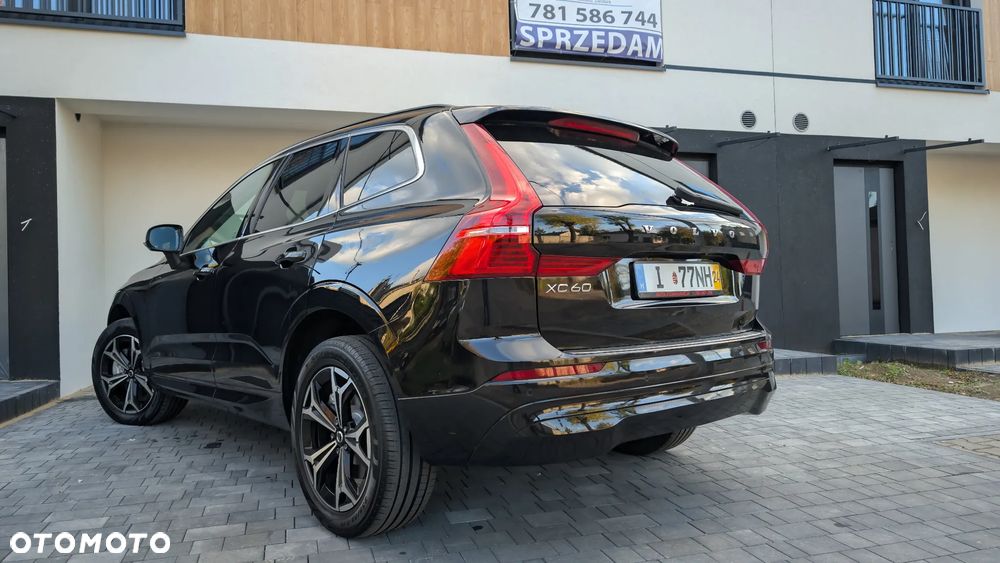 Volvo XC 60 B4 D Geartronic Momentum Pro - 4