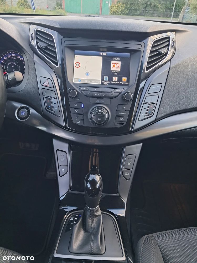 Hyundai i40 - 16