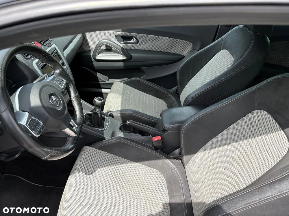 Volkswagen Scirocco 1.4 TSI R-Style - 10