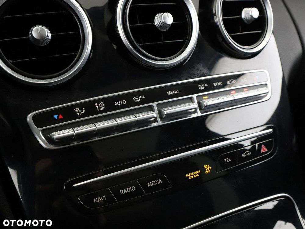 Mercedes-Benz Klasa C 220 d 9G-TRONIC Avantgarde - 30