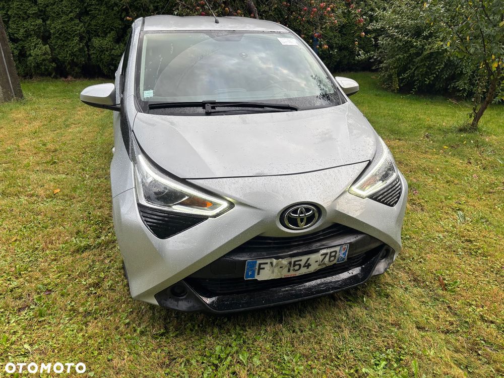 Toyota Aygo x-play - 15