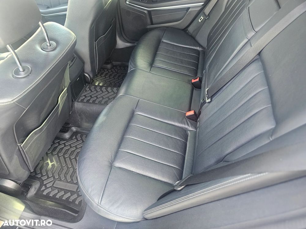 Mercedes-Benz E 300 BlueTEC HYBRID 7G-TRONIC - 13