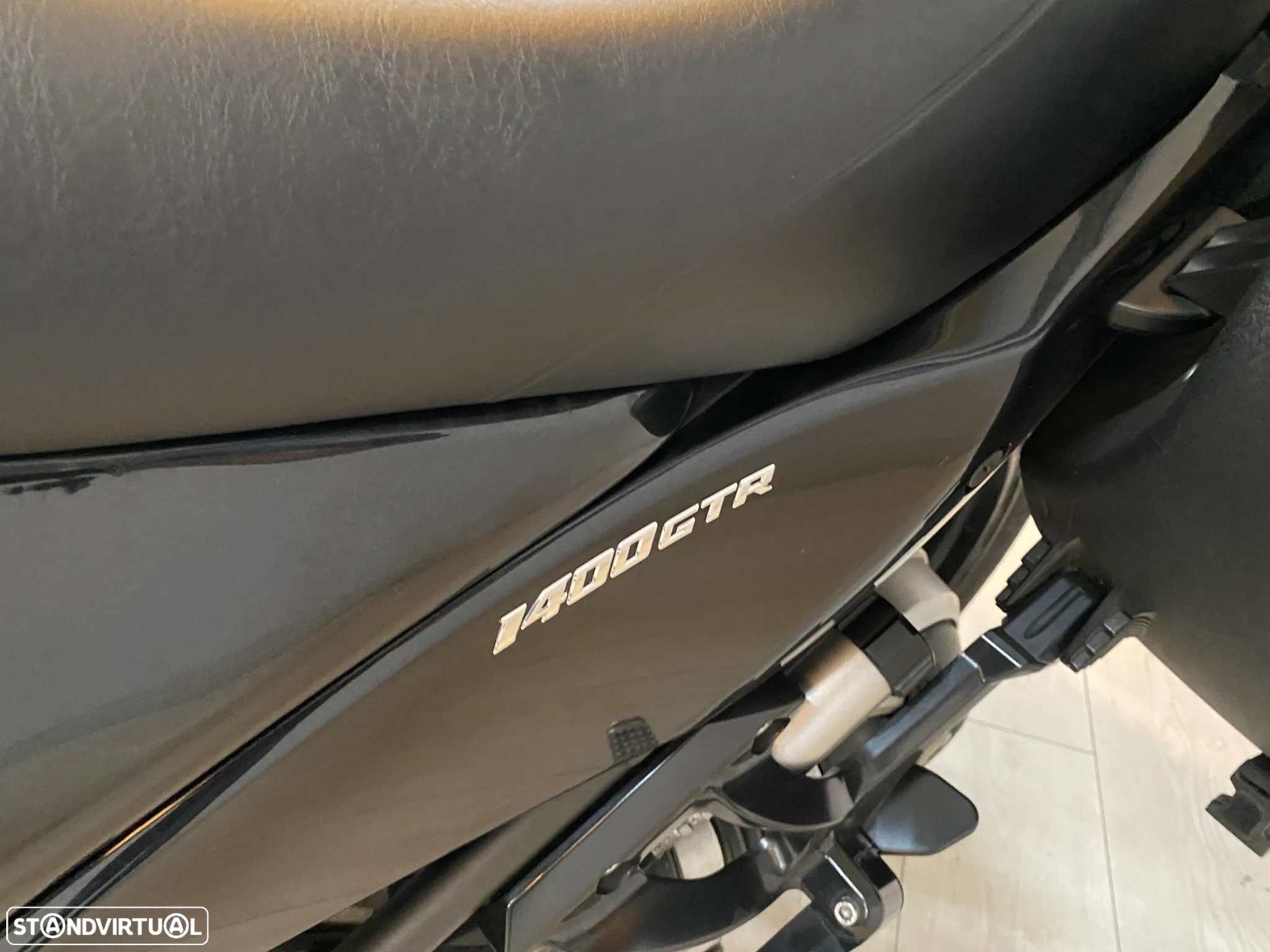 Kawasaki GTR GTR 1400 ABS - 9
