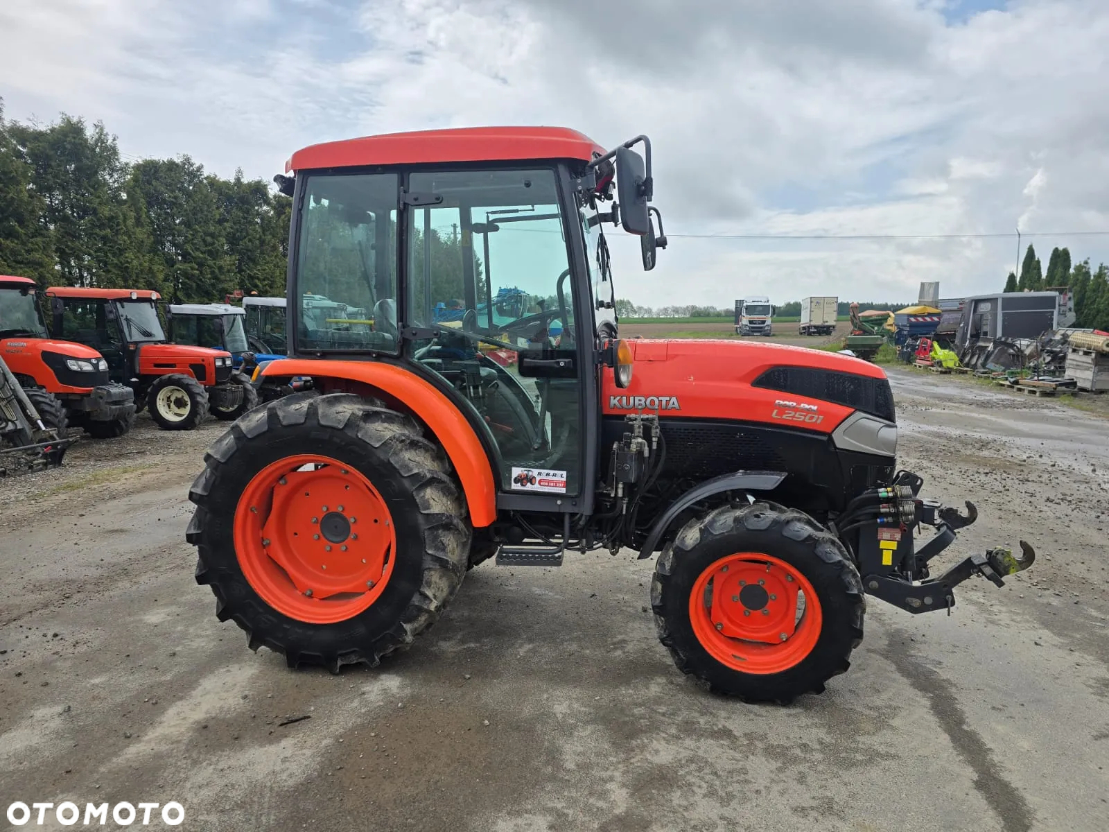 Kubota L2501+ TUZ - 3