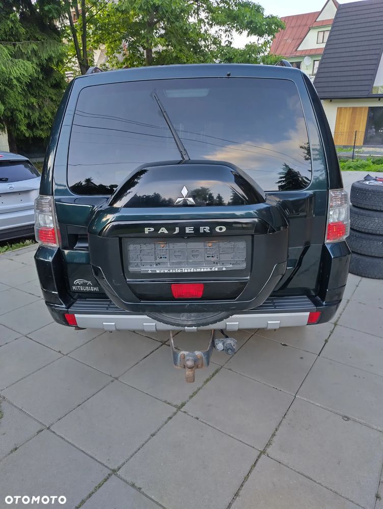 Mitsubishi Pajero 3.2 DI-D Automatik Plus - 4