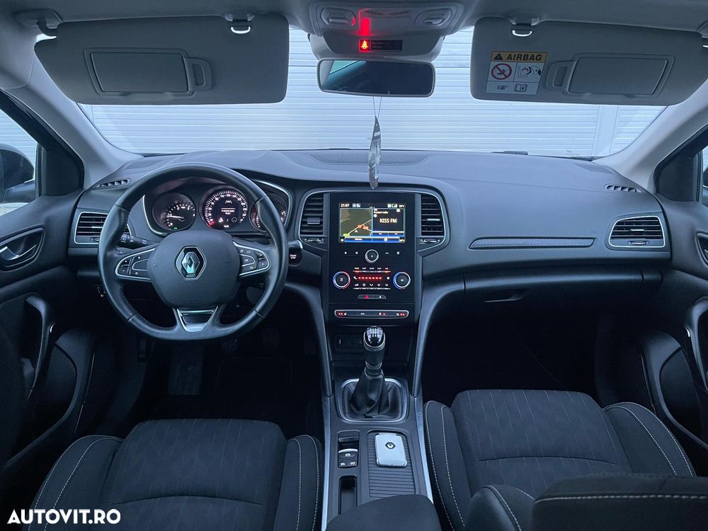 Renault Megane BLUE dCi Limited - 9