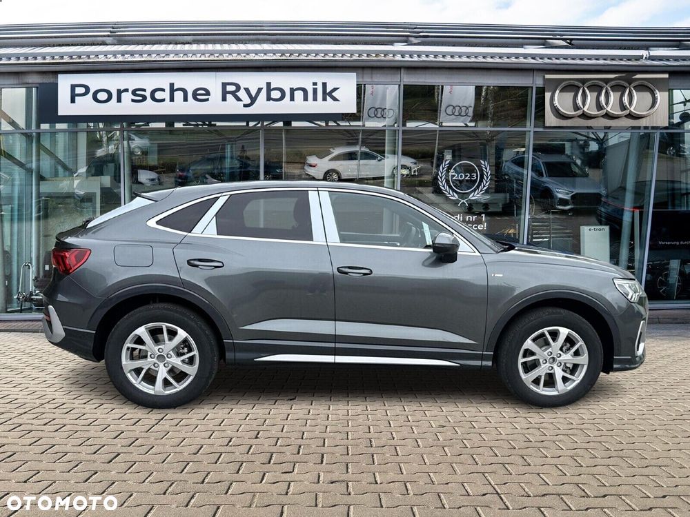 Audi Q3 Sportback - 6