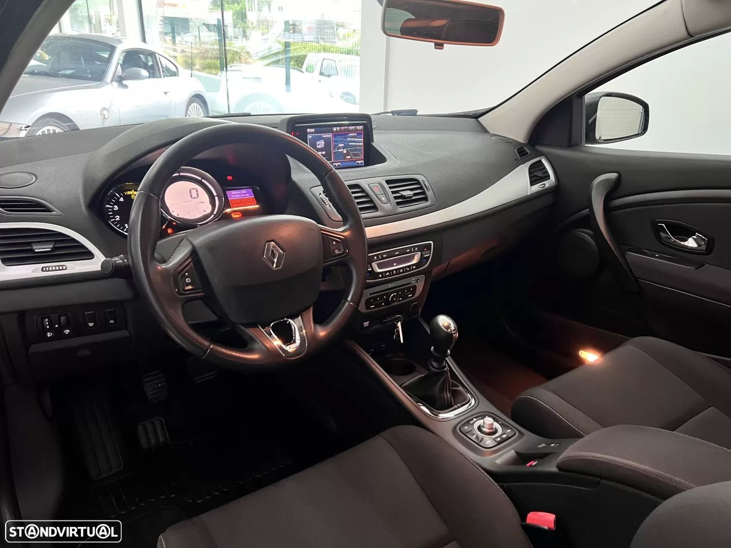 Renault Mégane Coupe 1.6 dCi Limited SS - 12
