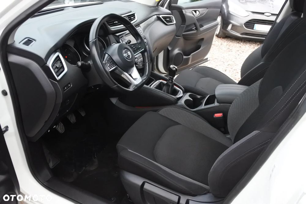 Nissan Qashqai 1.3 DIG-T Tekna - 14
