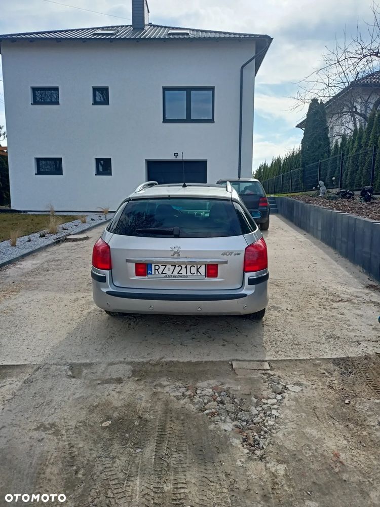 Peugeot 407 - 6