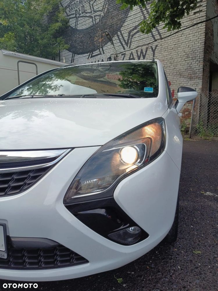 Opel Zafira 2.0 CDTI Enjoy - 2