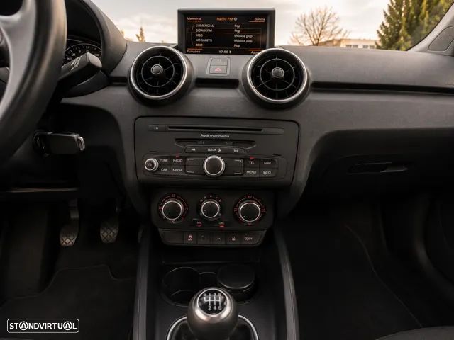 Audi A1 Sportback 1.6 TDI Advance Business Line - 10