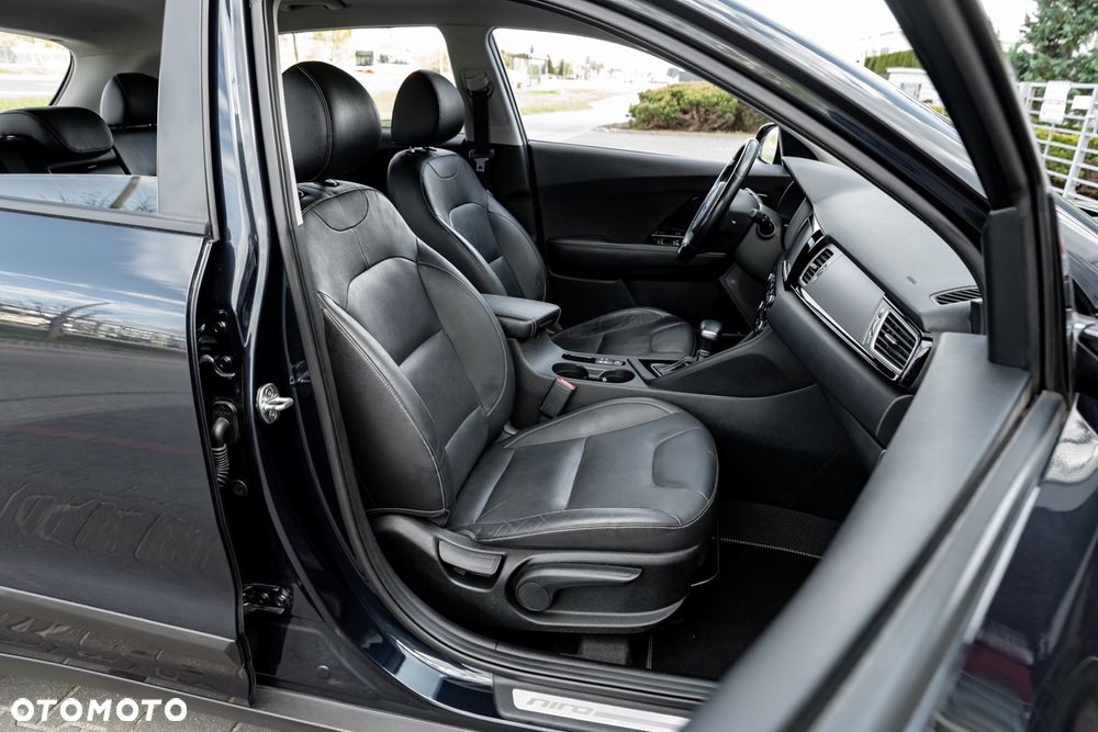 Kia Niro 1.6 GDI Hybrid XL - 25