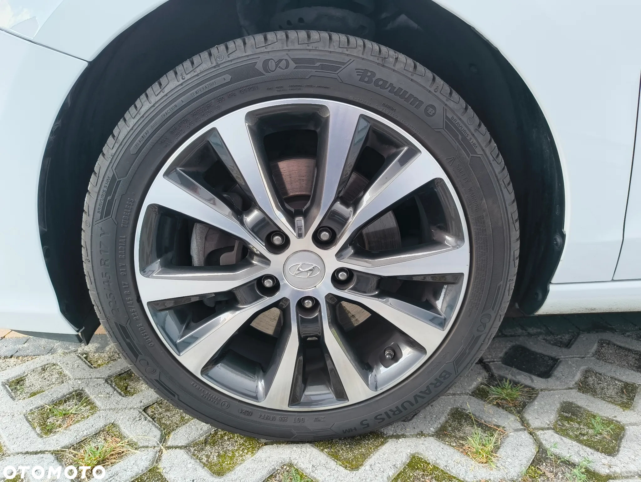 Hyundai i30 Kombi 1.4 T-GDI DCT Premium - 33