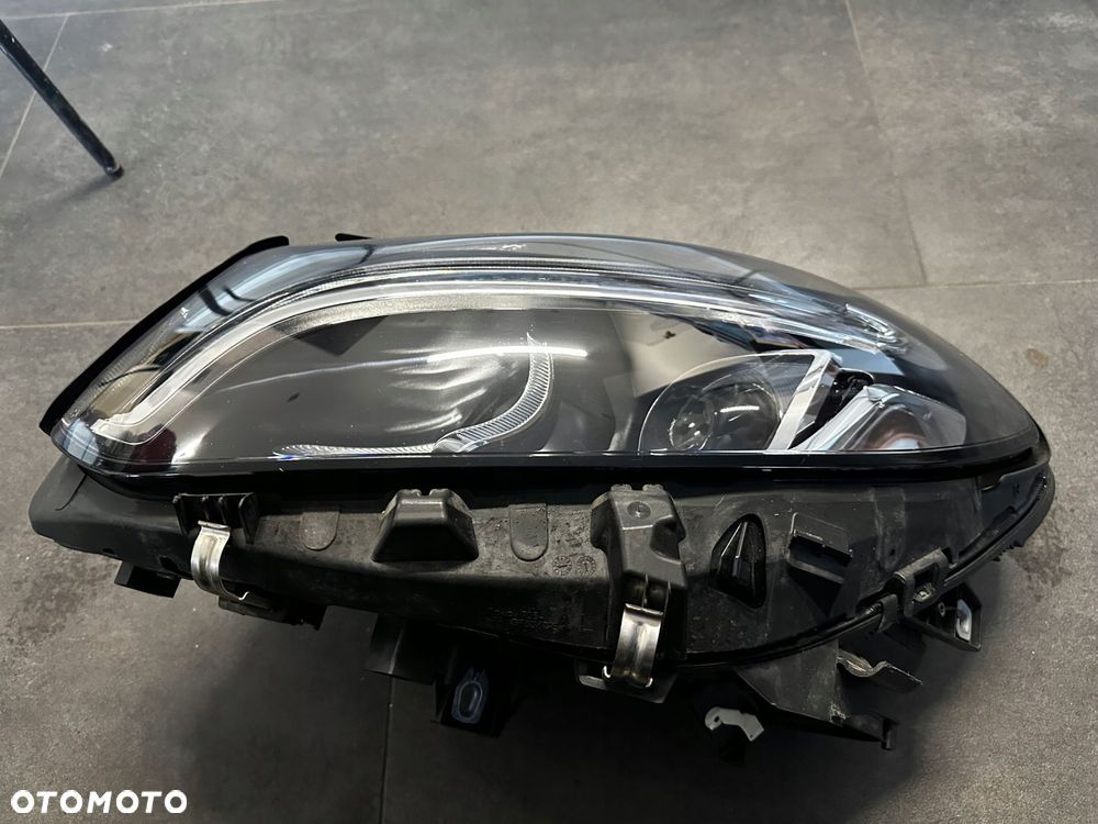 lampa przód przednia lewa mercedes b-klasa 246 lift full led a2469066901 - 2