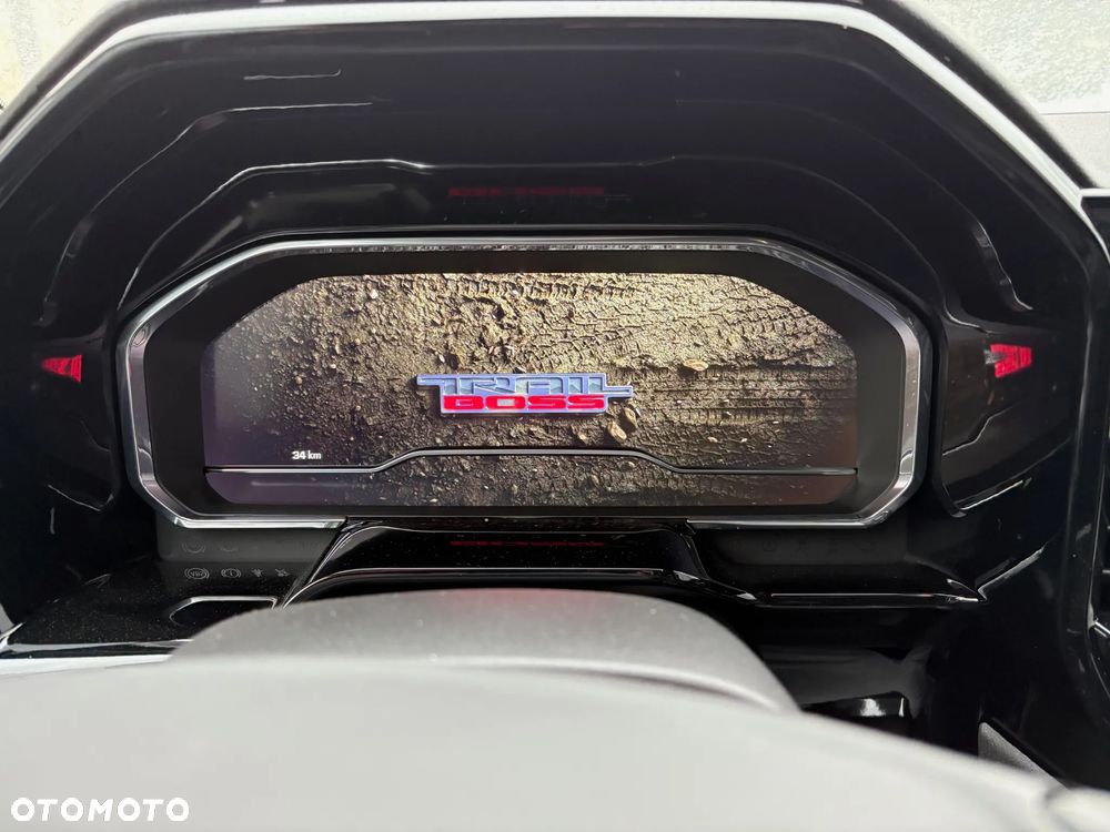 Chevrolet Silverado - 23