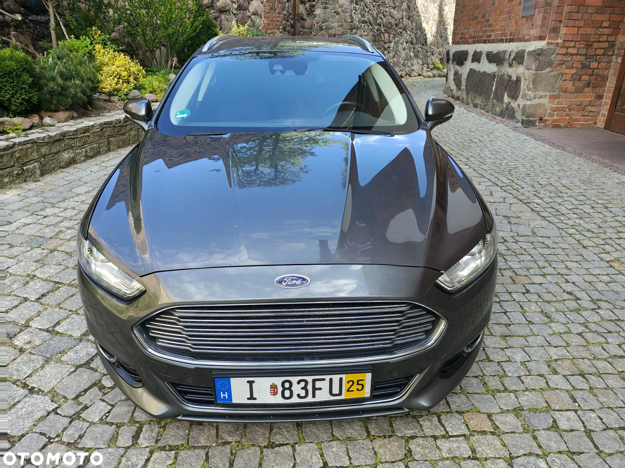 Ford Mondeo - 33