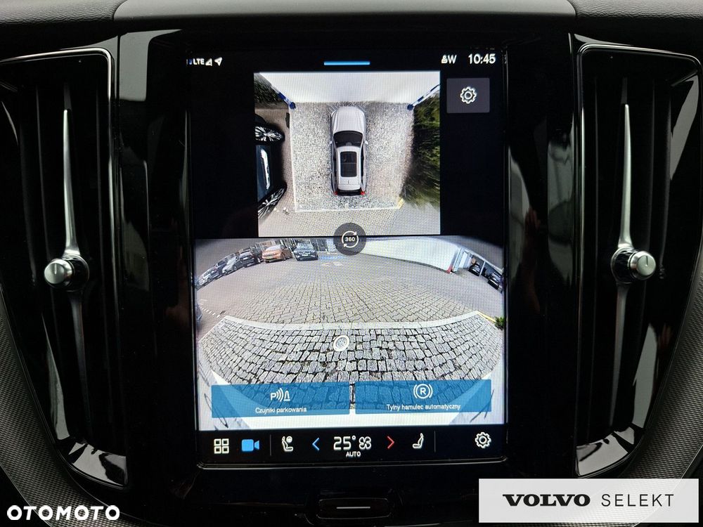 Volvo XC 60 - 25
