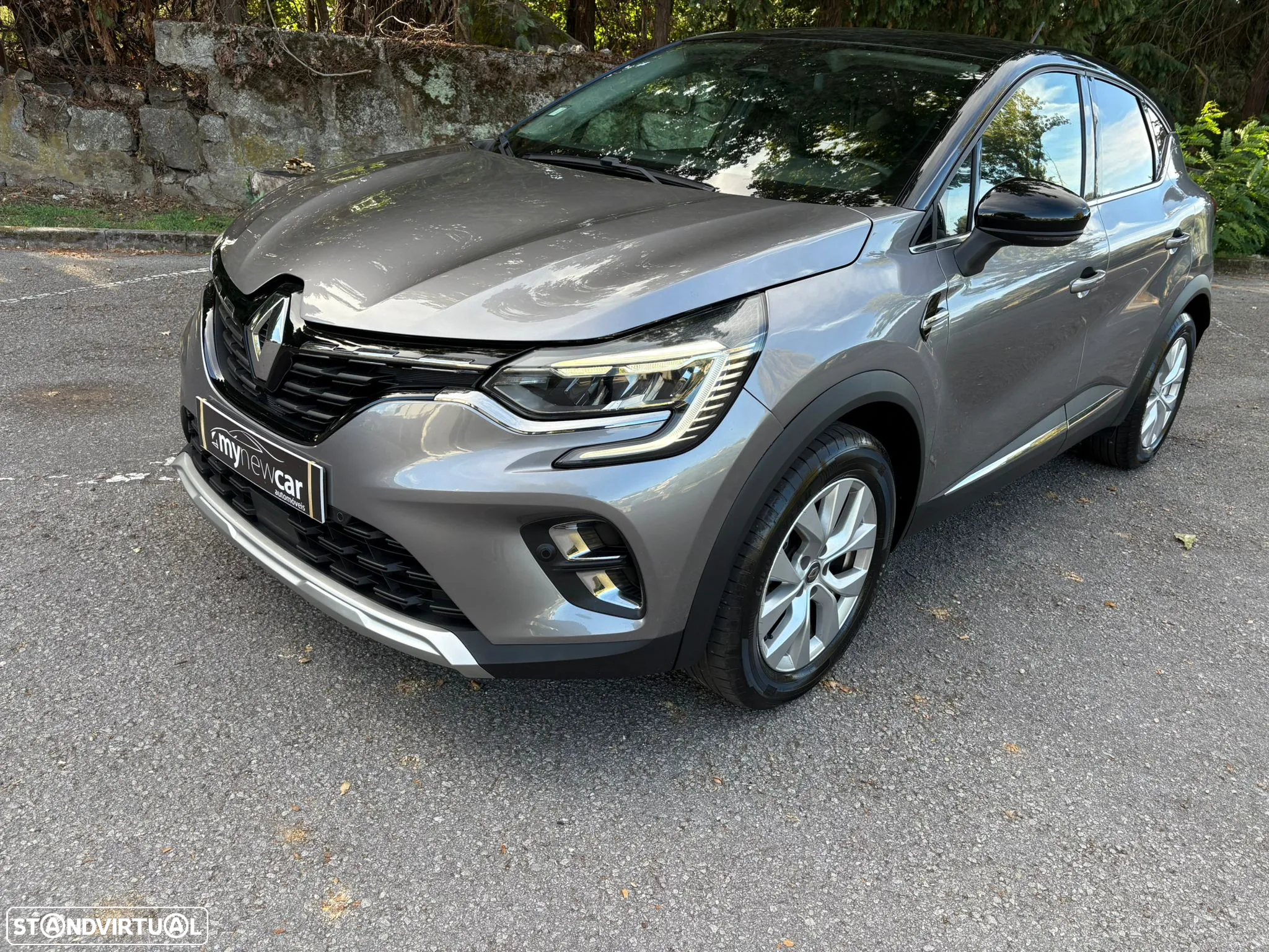 Renault Captur 1.0 TCe Exclusive - 10