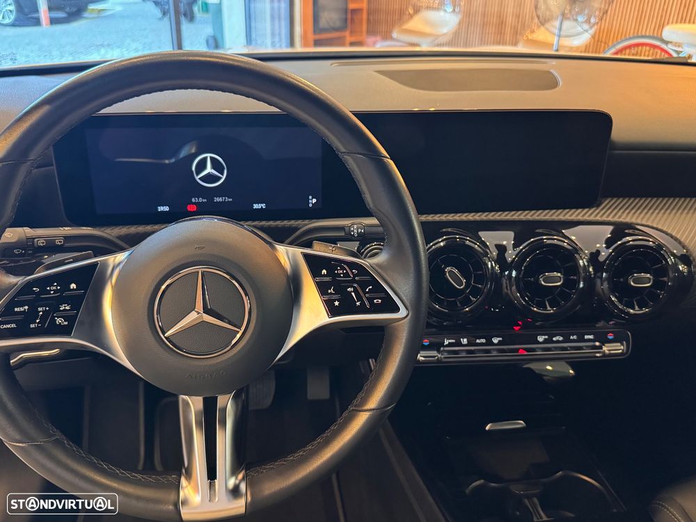 Mercedes-Benz A 200 Standard - 16