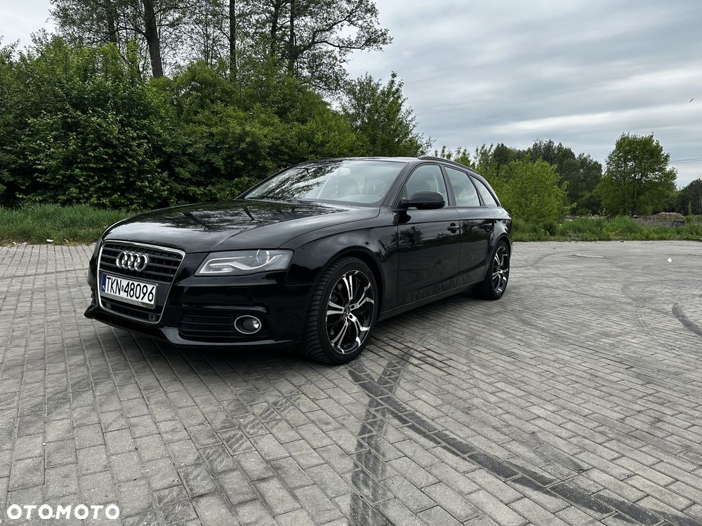 Audi A4 Avant - 1
