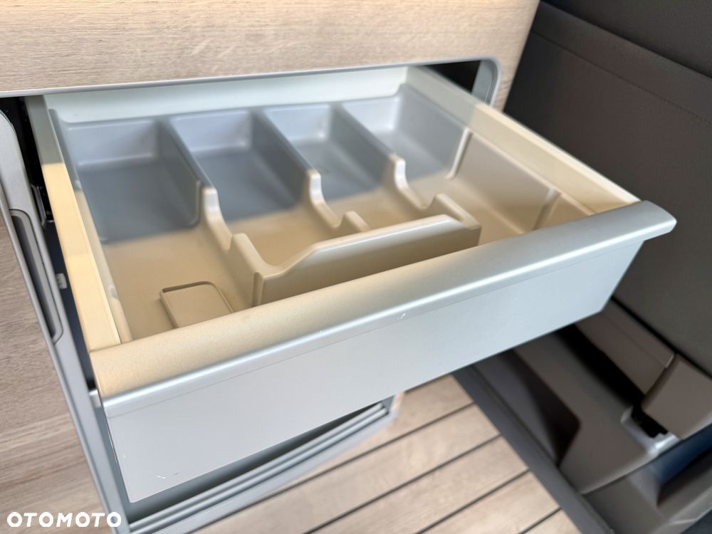 Volkswagen California - 23