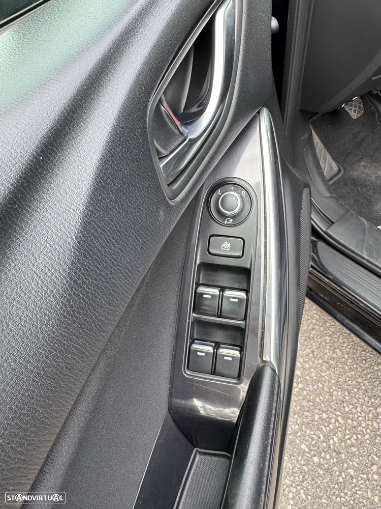 Mazda 6 M6 2.2 SKY-D Excellence Navi - 11