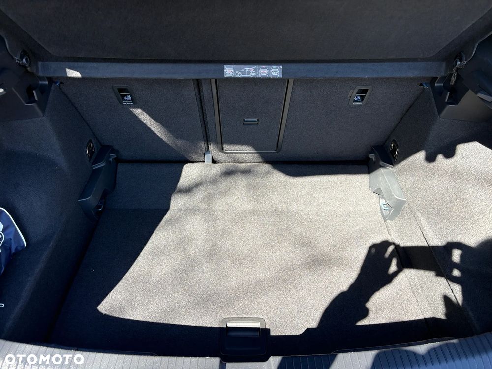 Volkswagen T-Roc 1.5 TSI GPF ACT Advance - 17