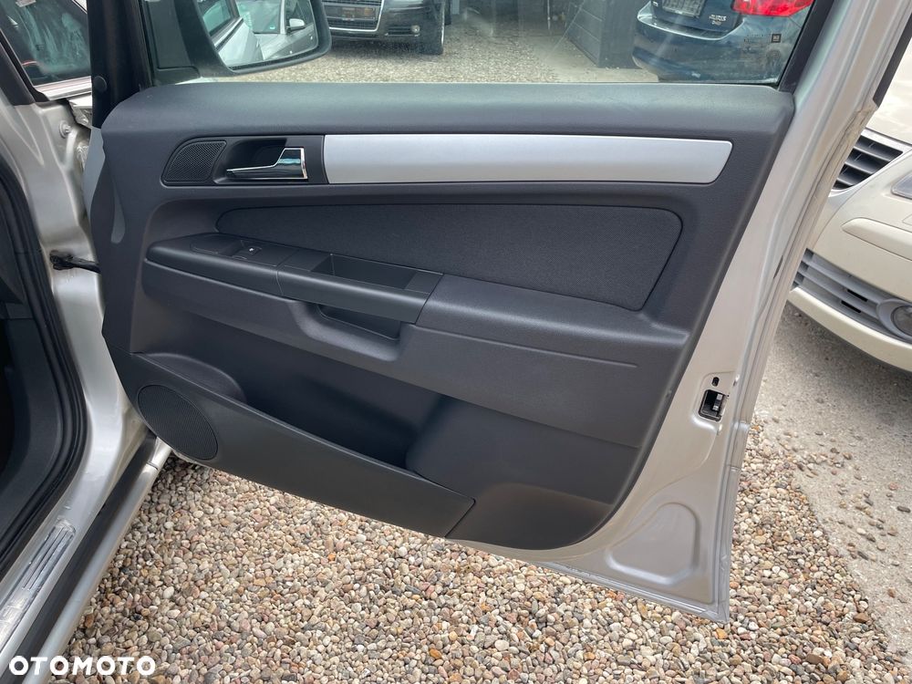 Opel Zafira 1.9 CDTI Edition 111 Jahre - 31