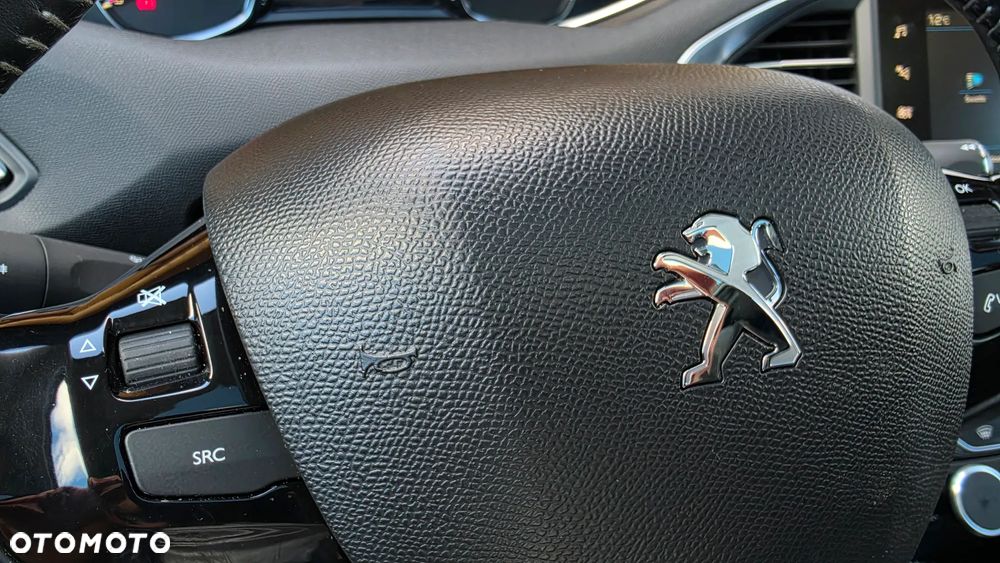 Peugeot 308 1.5 BlueHDi Allure S&S - 31