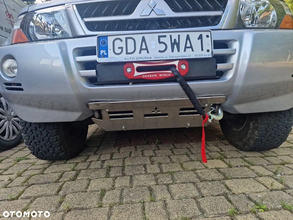 Mitsubishi Pajero 3.2 DI-D Automatik Dakar