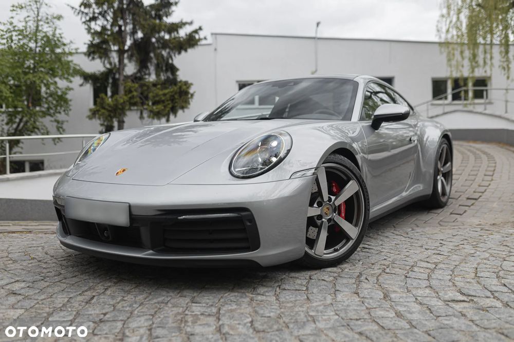 Porsche 911 Carrera S - 1