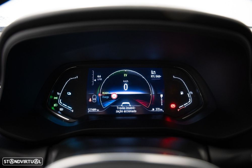 Renault Arkana 1.6 E-Tech Business - 29