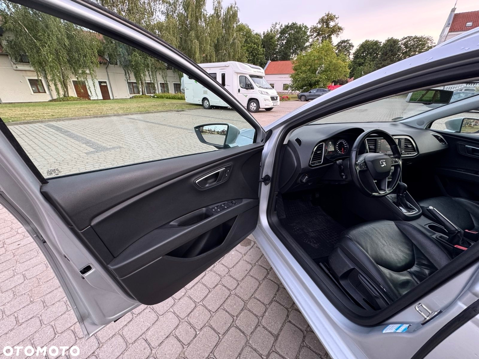 Seat Leon 1.6 TDI Style S&S DSG - 22