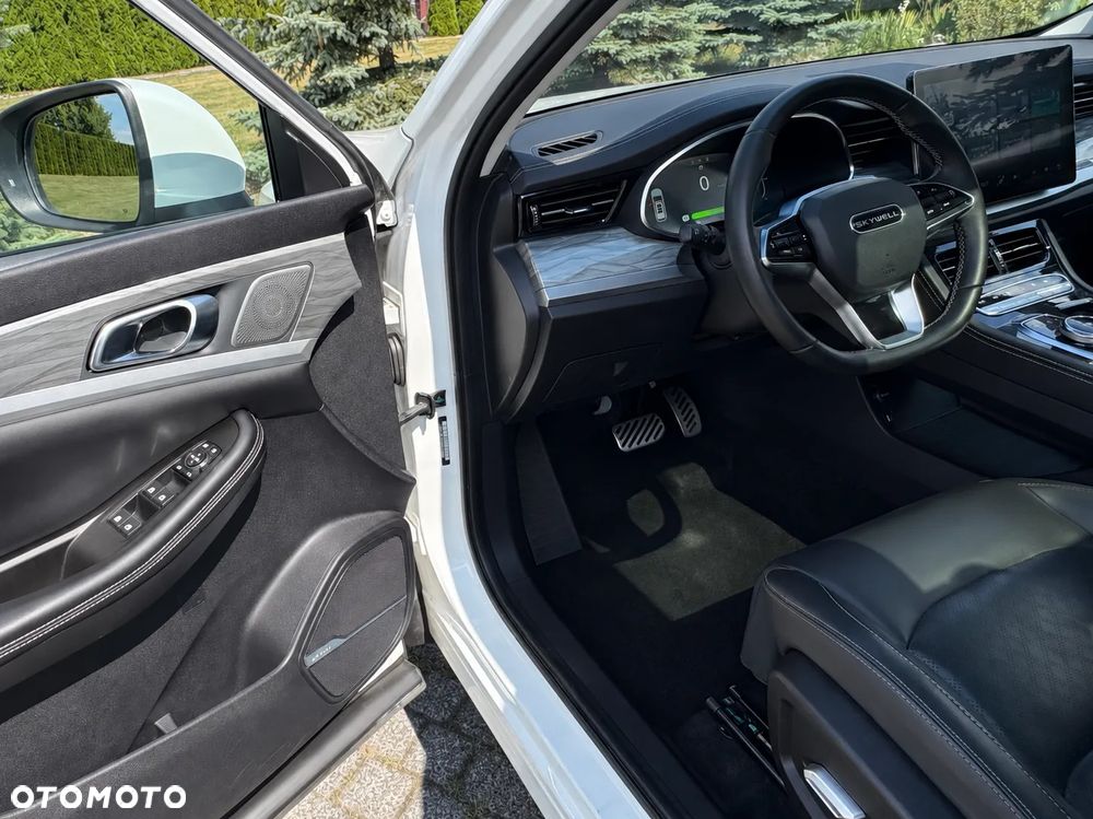 Skywell ET5 72kWh Luxury - 9
