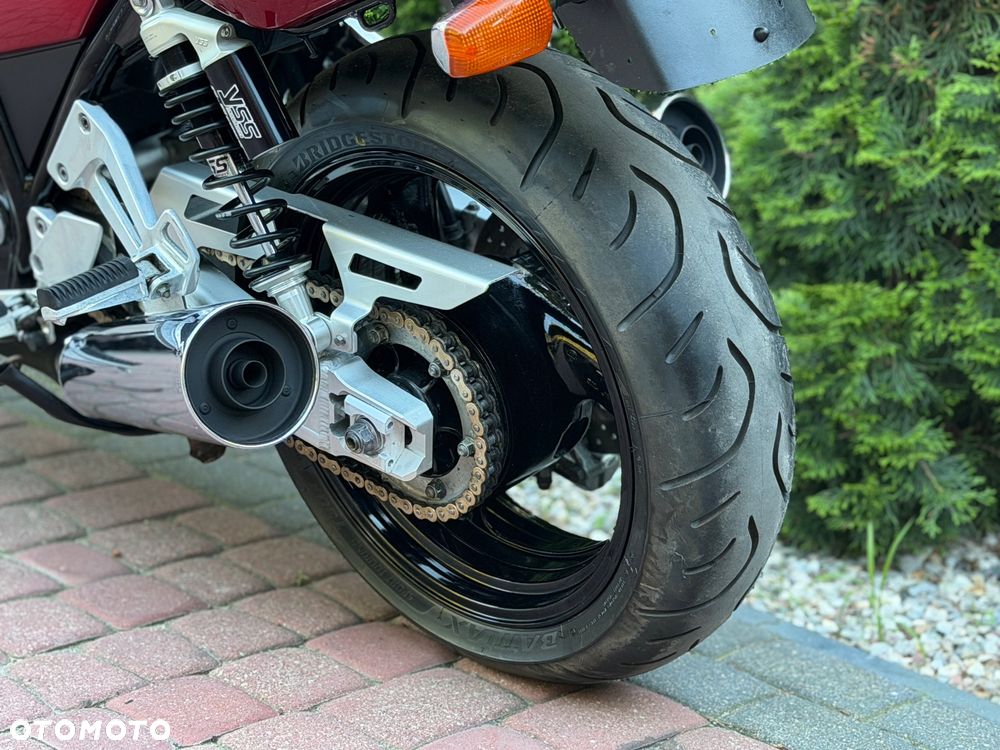 Yamaha XJR - 21