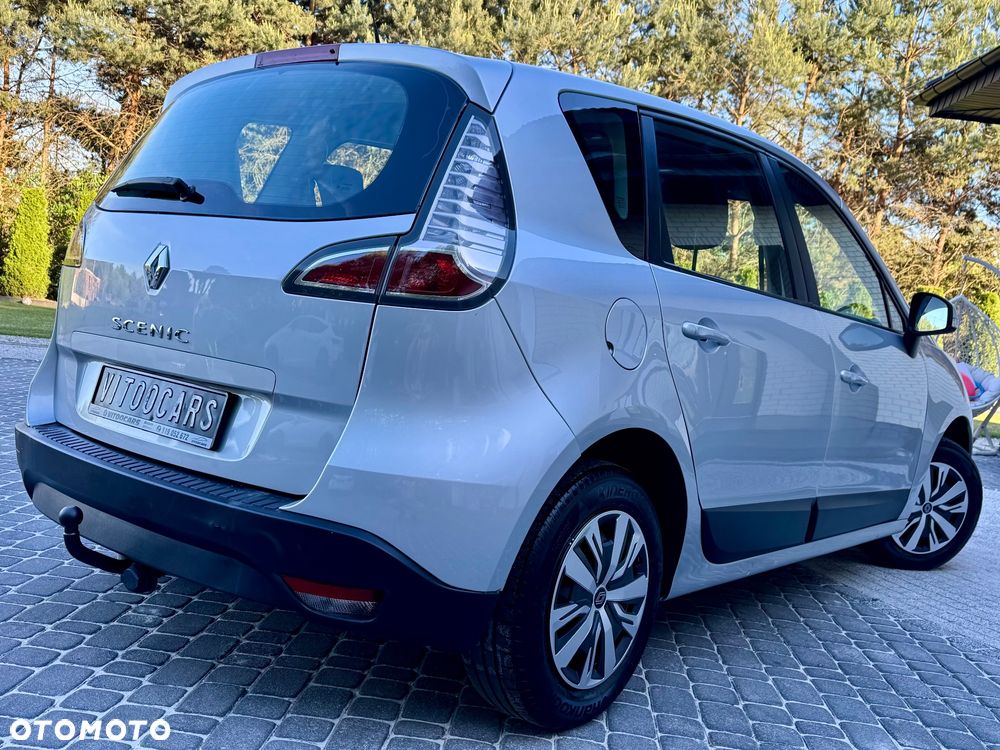 Renault Scenic 1.6 16V 110 Dynamique - 19