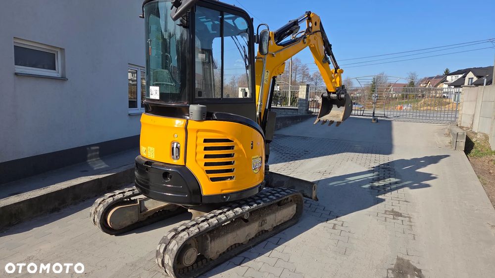 Yanmar Vio-26 - 4