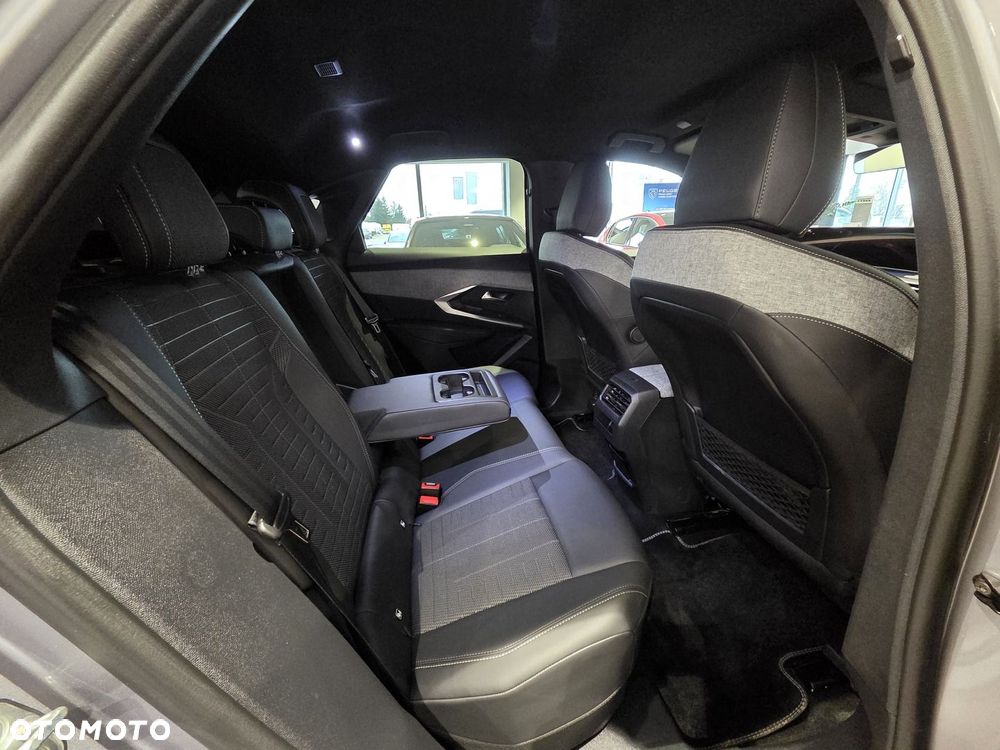 Peugeot 3008 - 8