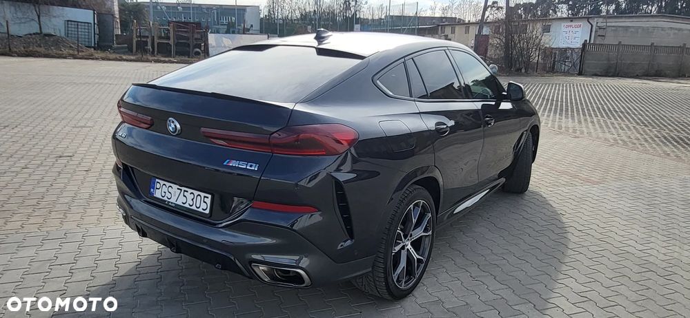 BMW X6 M50i - 6