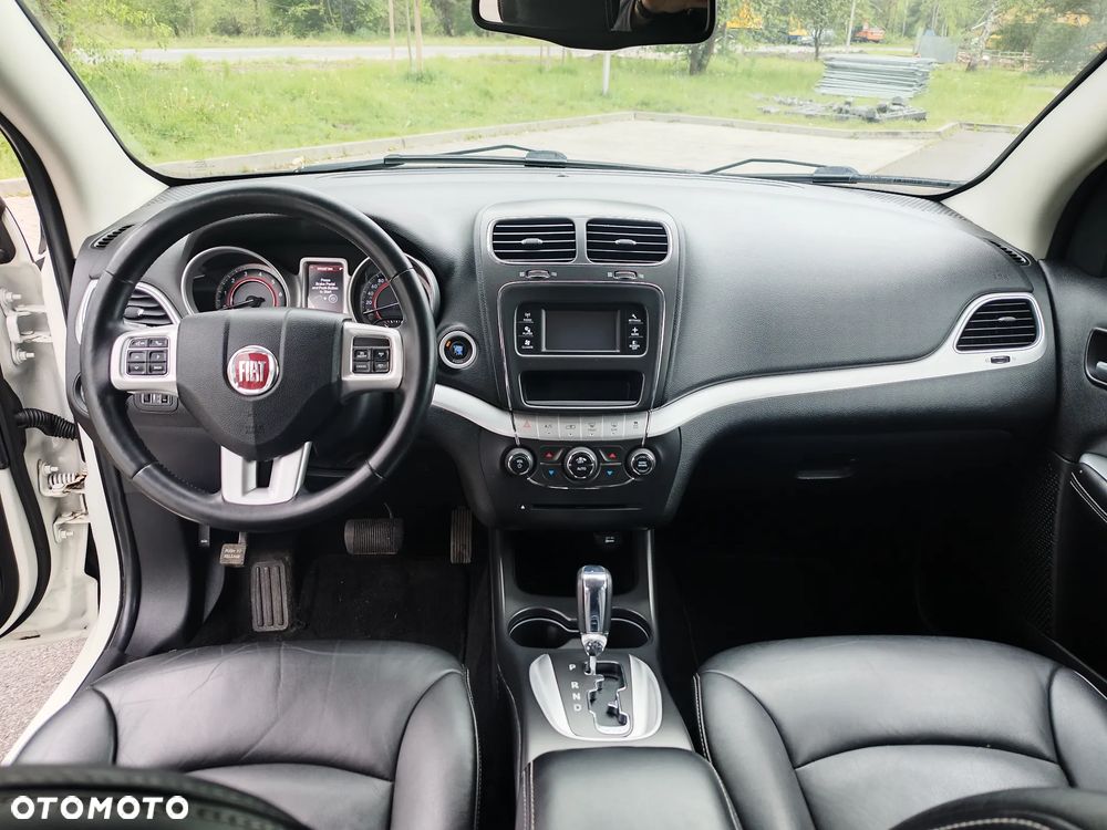 Fiat Freemont 3.6 V6 Lounge - 27
