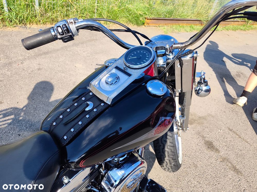 Harley-Davidson Softail Heritage Classic - 40