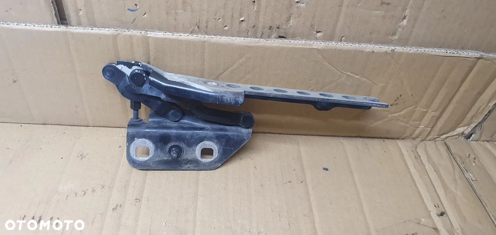 Zawias maski lewy przód Audi A8 D3 4E0823301G - 3